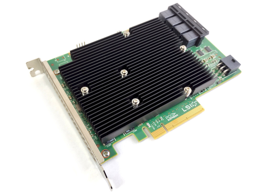 LSI 9300-16i SAS HBA コントローラー 1 - Lsi 9300 16I Hba It Mode のレビューと価格